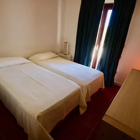 I Fiori Gialli Di Cala Di Volpe Ferienhaus *