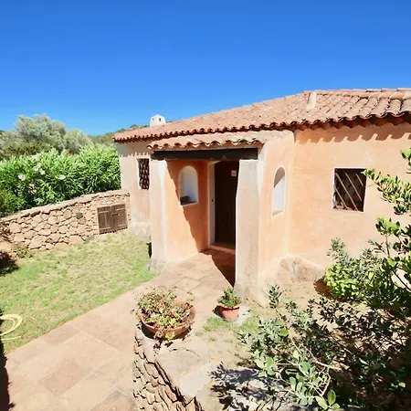 I Fiori Gialli Di Cala Di Volpe Holiday home Abbiadori