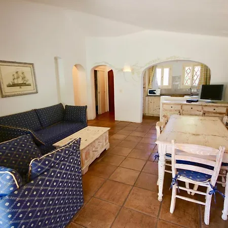 Holiday home I Fiori Gialli Di Cala Di Volpe Abbiadori