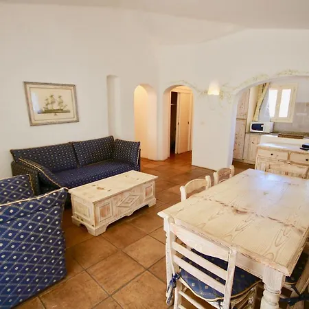 I Fiori Gialli Di Cala Di Volpe Holiday home