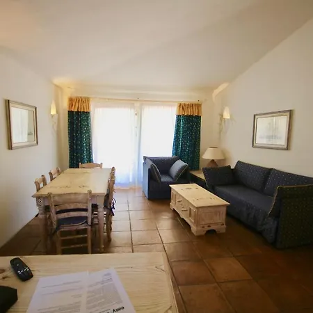Holiday home I Fiori Gialli Di Cala Di Volpe Abbiadori