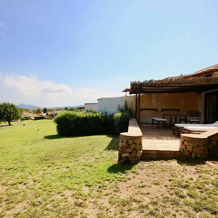 Holiday home I Fiori Gialli Di Cala Di Volpe Abbiadori